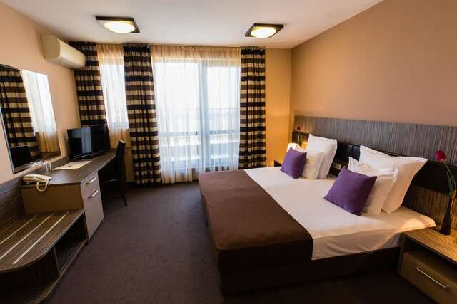 Отель Plaza Hotel Plovdiv Пловдив-33